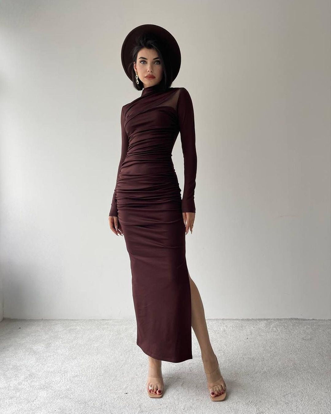 Robe DÉTAIL ÉPAULE - MARRON