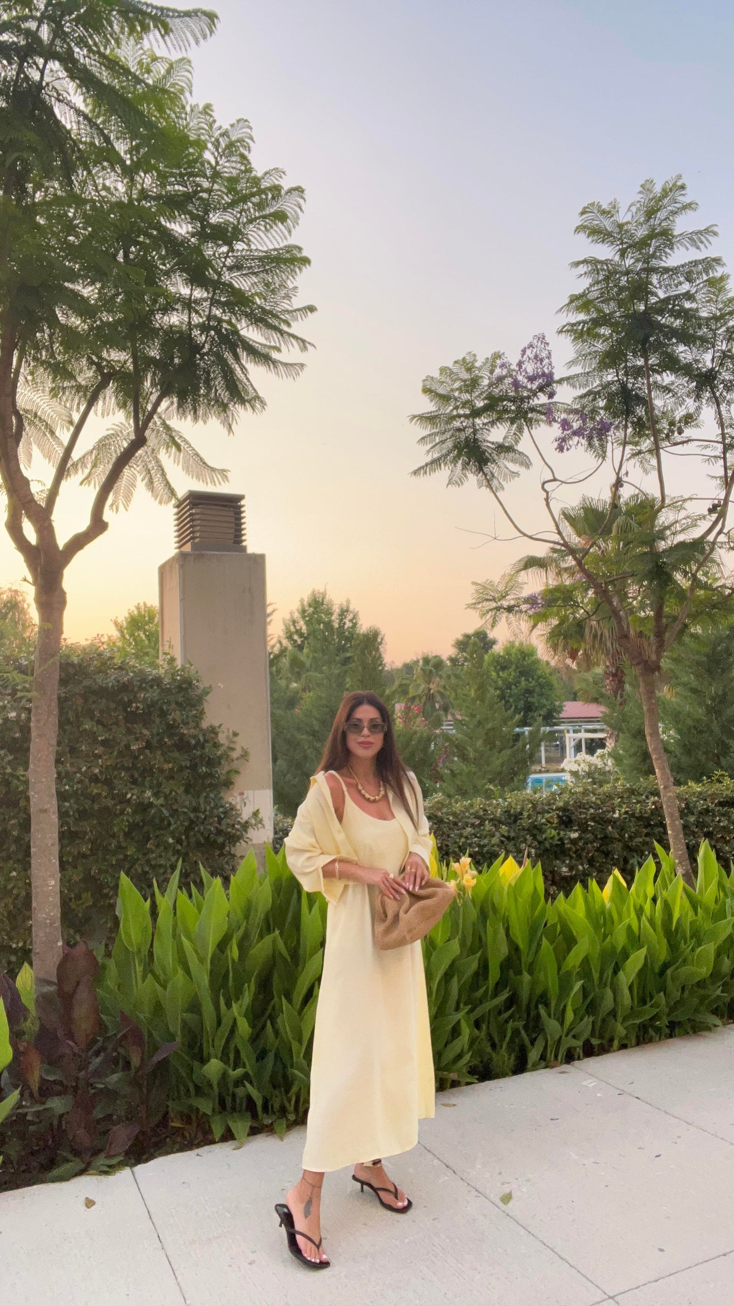 Ensemble minimaliste– robe & surchemise