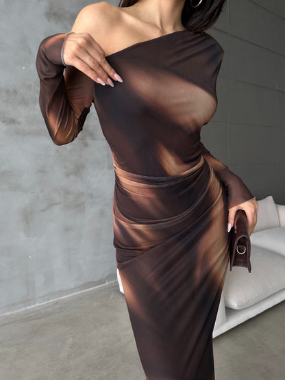 Robe épaule dénudée