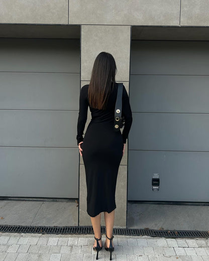Robe moulante détail tulle