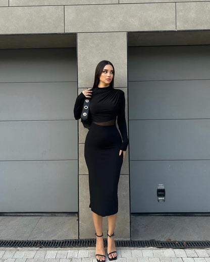 Robe moulante détail tulle